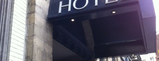 Atlas Hotel Brussels is one of Ninaさんのお気に入りスポット.