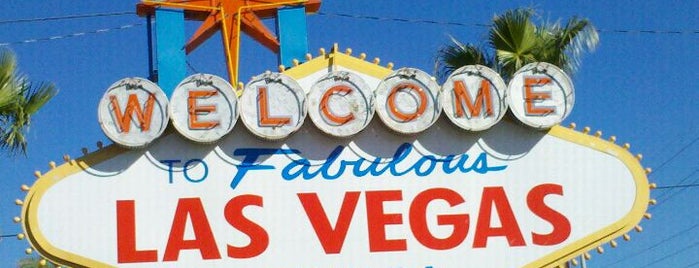 Welcome To Fabulous Las Vegas Sign is one of Must-visit Great Outdoors in Las Vegas.