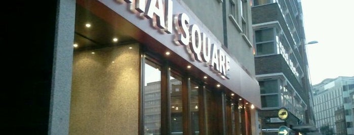 Thai Square is one of Lugares favoritos de Ugur Kagan.