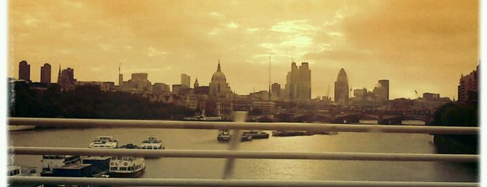 Waterloo Bridge is one of London.