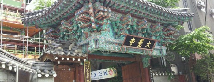 대각사 is one of Buddhist temples in Gyeonggi.