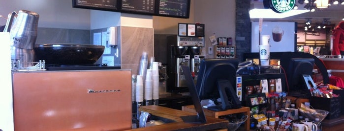 Starbucks is one of สถานที่ที่ Anthony ถูกใจ.