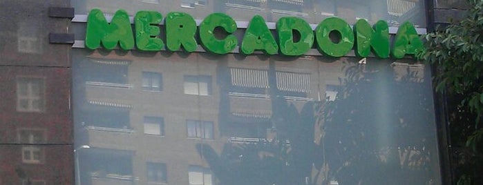 Mercadona is one of Posti che sono piaciuti a Carlos.