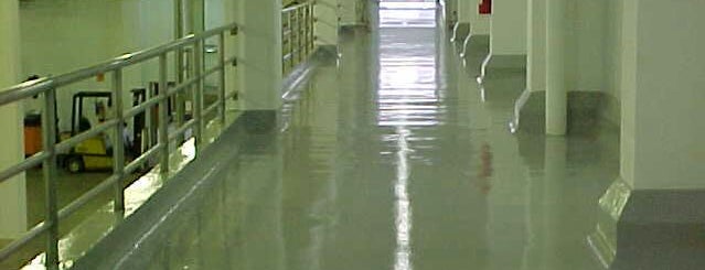 Floor and coatings