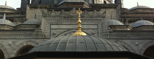 Mezquita de Beyazid is one of 1stANBUL Tarih turu.