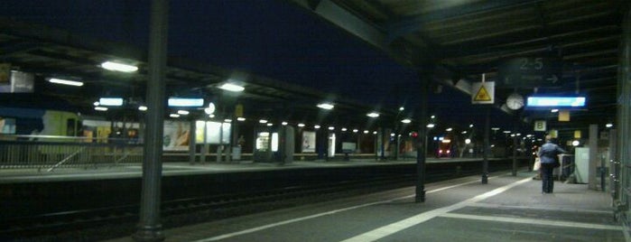 Paderborn Hauptbahnhof is one of Train Stations Visited.