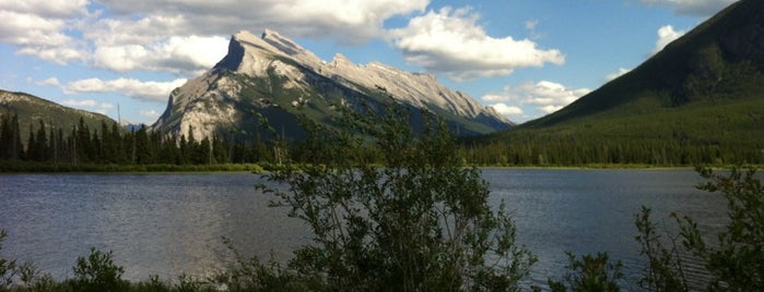 Vermillion Lakes Viewpoint is one of Canada.