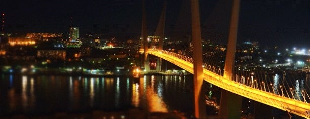 Vladivostok is one of Города России.