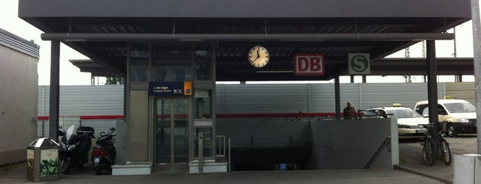 Bahnhof Troisdorf is one of Lugares favoritos de Fabian.