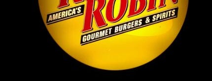 Red Robin Gourmet Burgers and Brews is one of Tempat yang Disukai Eve.