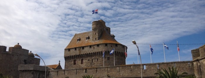 Porte Saint-Vincent is one of Tour Bretagna - Normandia 2012.