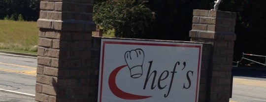 Chef's Southern Cooking & BBQ is one of Locais curtidos por Chester.