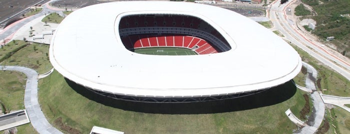 Estadio Akron is one of Instalaciones / Venues.