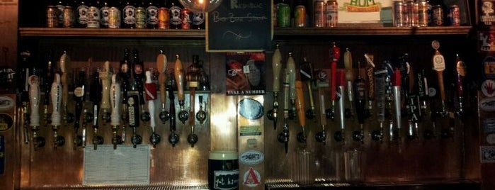 Rattle N Hum East is one of Craft on Draft.