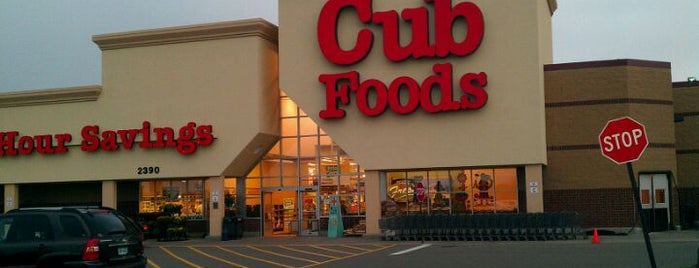 Cub Foods is one of Lugares favoritos de Kristen.