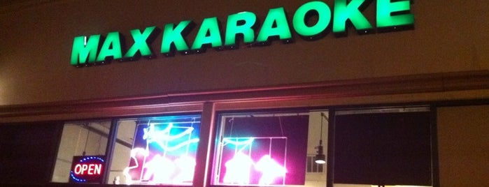 Max Karaoke is one of สถานที่ที่ Erik ถูกใจ.