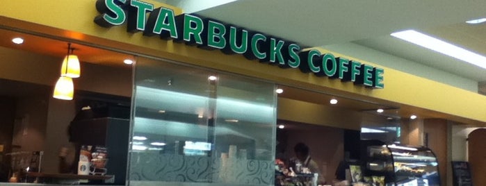 Starbucks is one of Locais curtidos por Hideo.