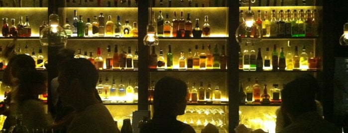 Quinary is one of best bars in hong kong.