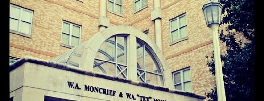 Moncrief Hall is one of BenefacTour.