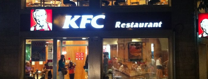 KFC is one of Tempat yang Disukai Josmy.