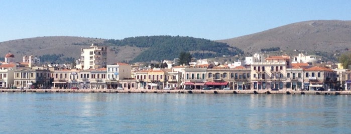 Port of Chios is one of Tempat yang Disukai Mehmet Ali.