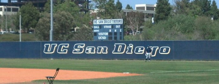 Triton Ball Park is one of สถานที่ที่ Amanda ถูกใจ.