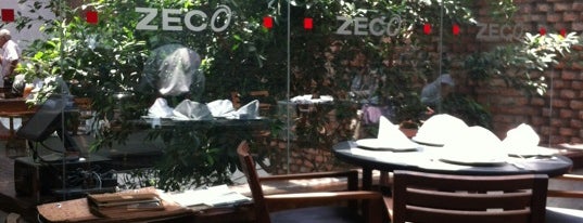 Zeco Cafe is one of สถานที่ที่บันทึกไว้ของ Aline.