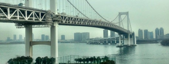 Rainbow Bridge is one of Tokyo Visit.
