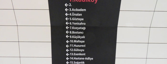 Kadıköy Metro İstasyonu is one of M4 - Metro İstasyonları.