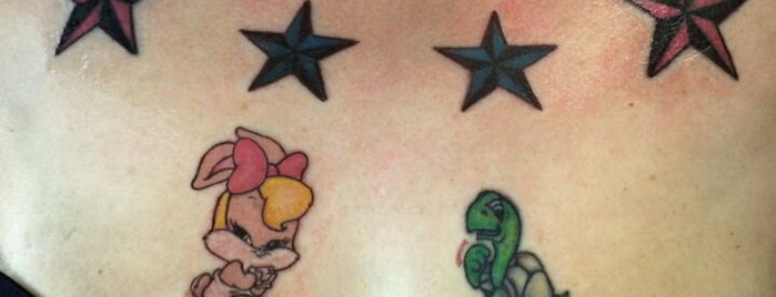 True Ink Tattoo & Piercing is one of "I LOVE TATTOOS!".