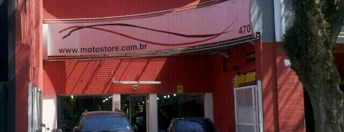 Moto Store is one of Tempat yang Disukai Eduardo.