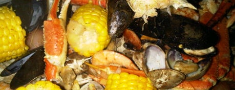 The Crab Pot is one of 20 favorite restaurants.