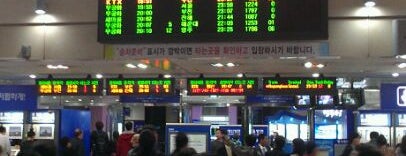 ドンデグ駅 - KTX/Korail/SRT is one of 10,000+ check-in venues in S.Korea.