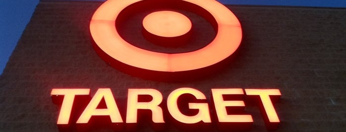 Target is one of Locais curtidos por Alberto J S.