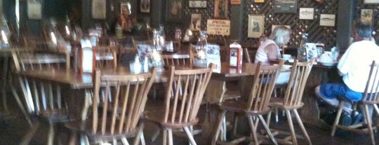 Cracker Barrel Old Country Store is one of Blacklist.