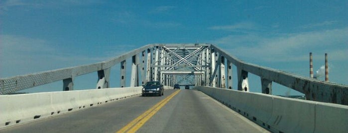 Governor Harry W. Nice Memorial Bridge is one of สถานที่ที่ Lizzie ถูกใจ.