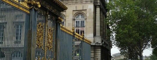 La Conciergerie is one of parigi.