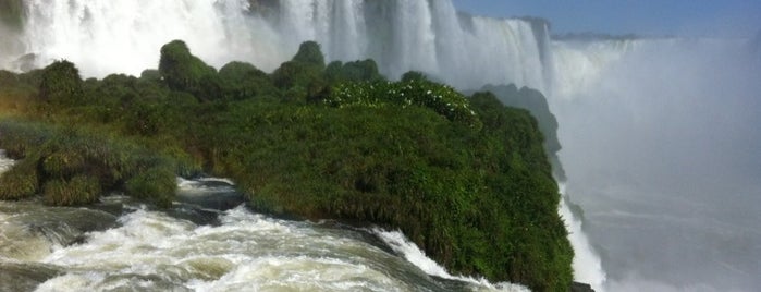 Cataratas do Iguaçu is one of Great Spots Around the World.