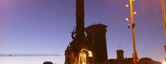 Памятник Колумбу is one of Barcelona Place I visited.