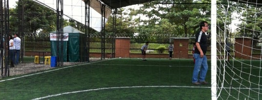 Soccer Ciento Cuarenta y Siete is one of Lugares favoritos de Juan Seba$tián.