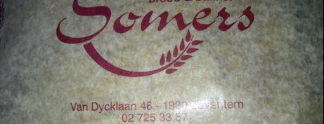 Bakkerij Somers is one of Tempat yang Disukai Luc.