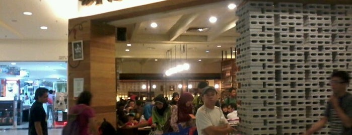 Nando's is one of Makan @ KL #6.