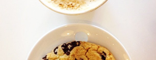 Mylk Uncookies is one of Darcy's Saved Places.