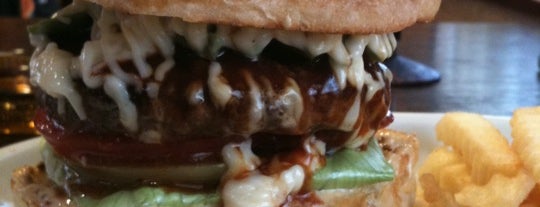 ダブルシックス is one of Burger Joints at East Japan2.