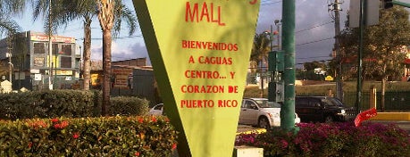 Las Catalinas Mall is one of Shopping Centers.