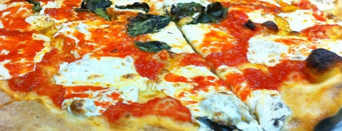 Grimaldi's Pizzeria is one of NY.
