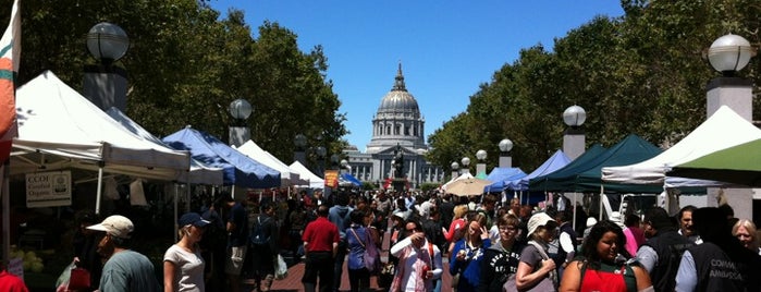 Heart of The City Farmers Market is one of sites san francisco.