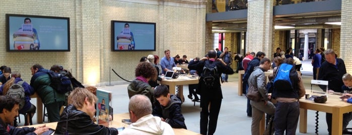Apple Covent Garden is one of Nýdnol.