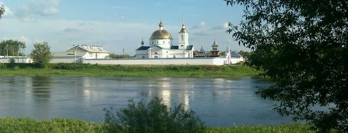 Спасо-Казанский Женский Монастырь is one of Lugares favoritos de Анжелика.