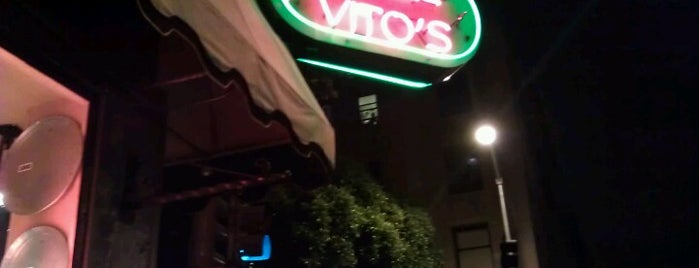 Uncle Vito's Pizza is one of Tempat yang Disukai Sydney.